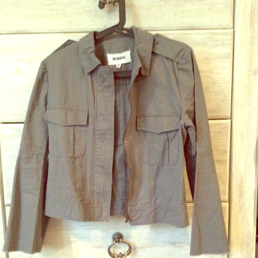 BB Dakota Gray-Navy Jacket